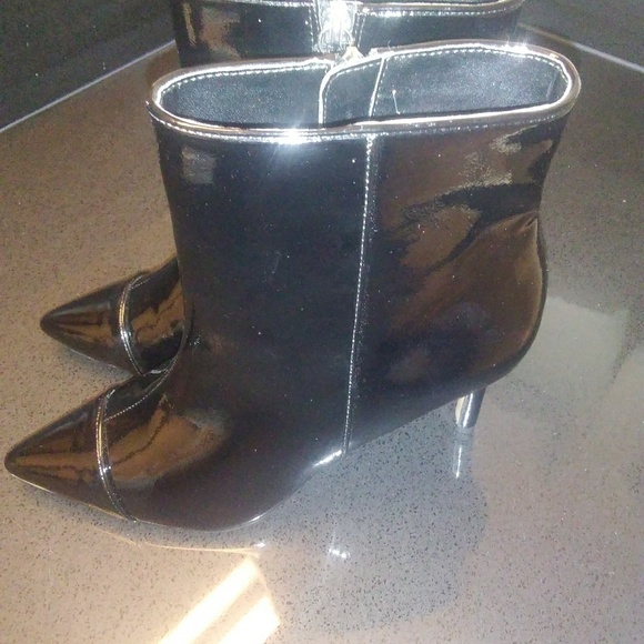 BCBGeneration - Picture 3 of 8